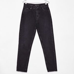Black Mom Jeans- Bershka